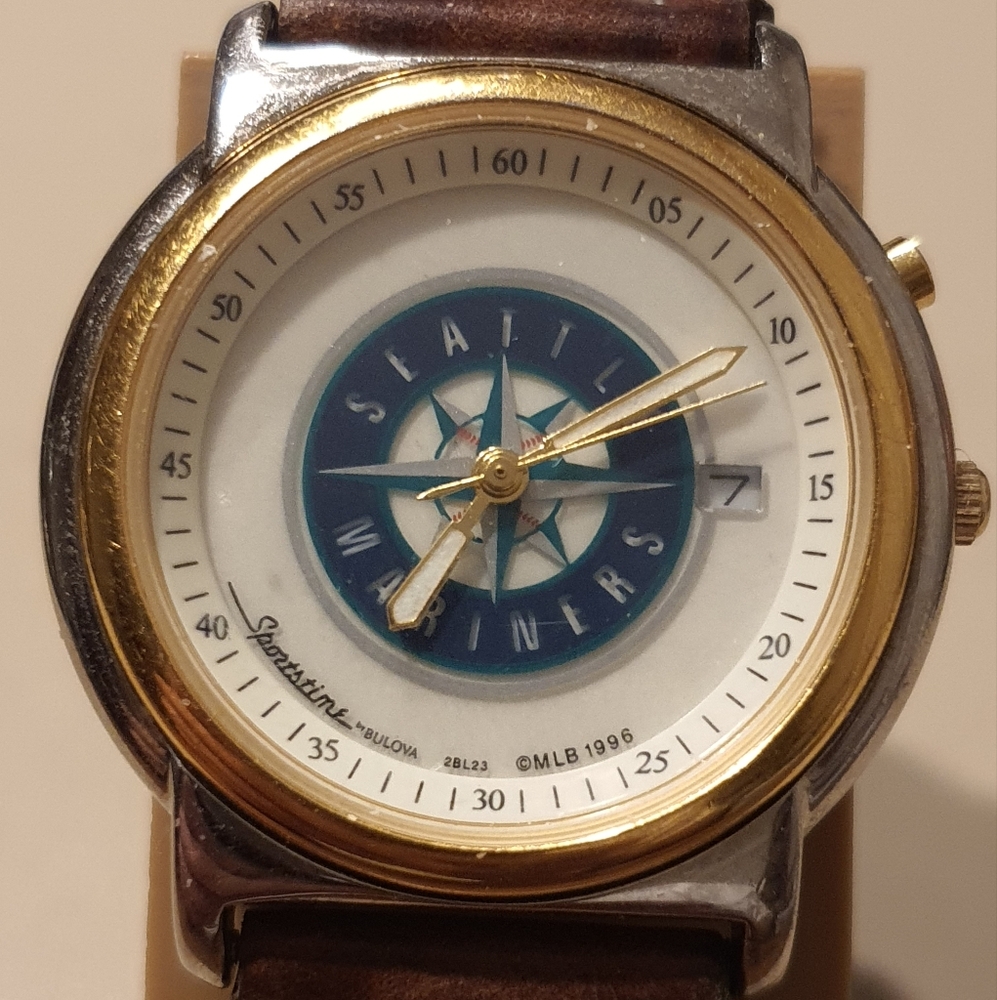 Vtg Sportstime By Bulova Seattle Mariners Silver/Goldtone Leather Men's Watch